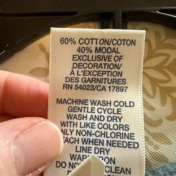 Old Navy Dark Gray Scoop Neck Tee Shirt - Sequin Insert - Large - Picture 5 of 5